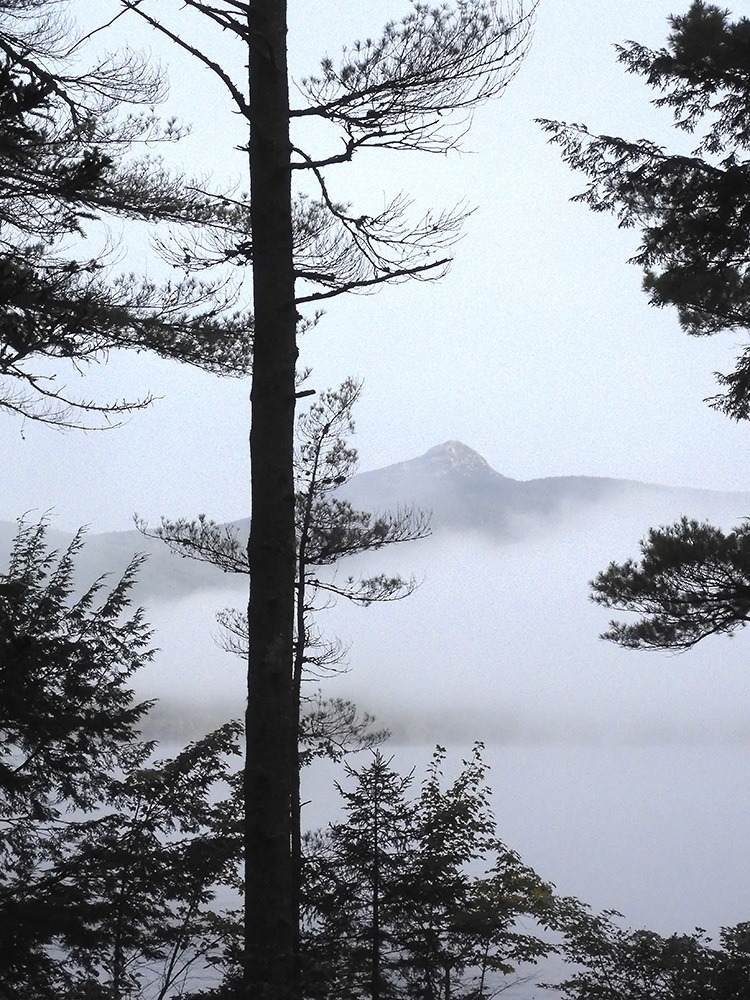 Chmouocorua, New Hampshire © Rebecca Maisland